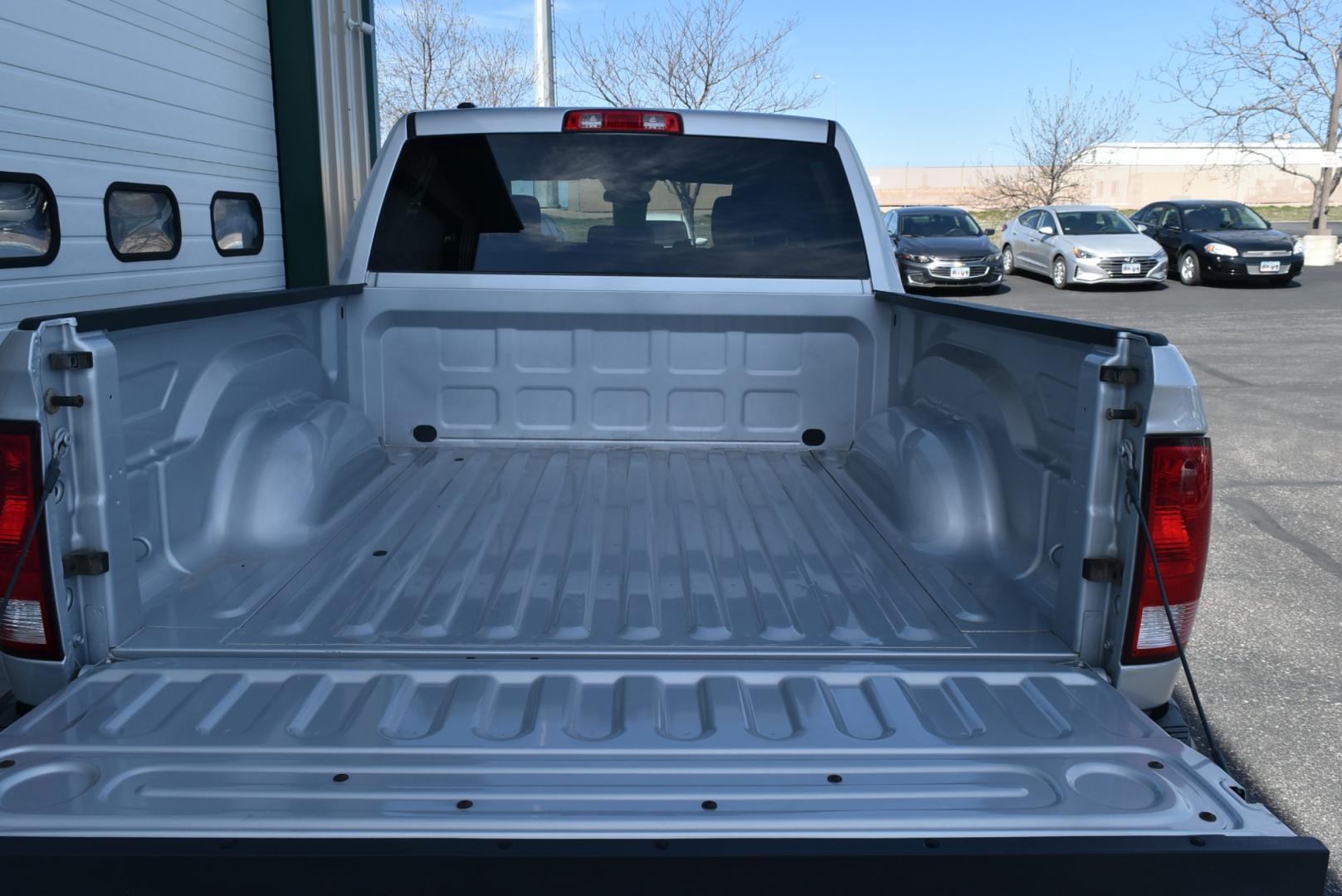 2015 Silver /Gray Ram 1500 Tradesman (1C6RR7KG7FS) with an 3.6L V-6 engine, 8-Speed Automatic transmission, located at 1600 E Hwy 44, Rapid City, SD, 57703, (605) 716-7878, 44.070232, -103.171410 - Photo#24